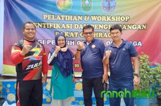Guru Olahraga SMPN 4 Pekanbaru ikuti Pelatihan Peningkatan SDM Guru Olahraga yang digelar oleh FPR